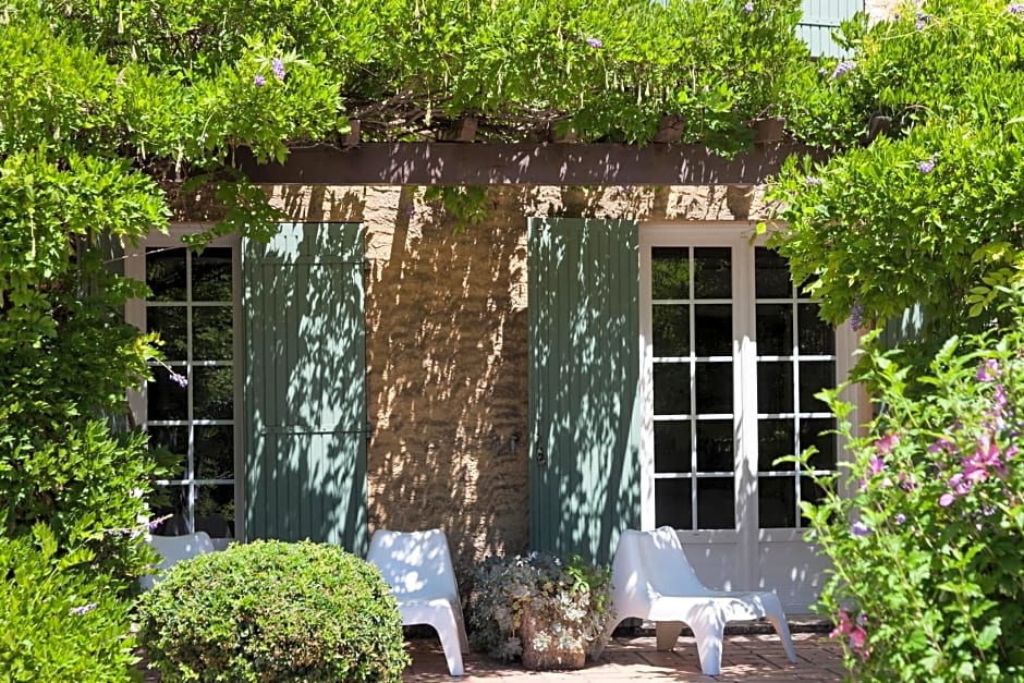 Logis Hôtel Castel Mouisson