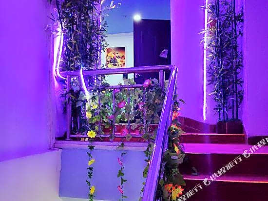 Yinxiang Nianhua Boutique Hotel