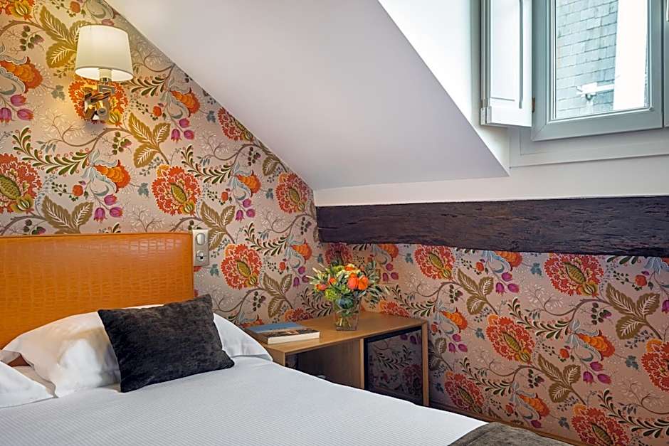 Hotel Saint-Paul Rive-Gauche