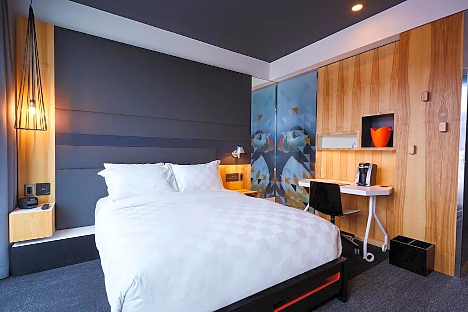 Alt Hotel St. John's