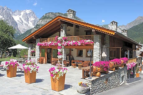 Hotel Lo Campagnar