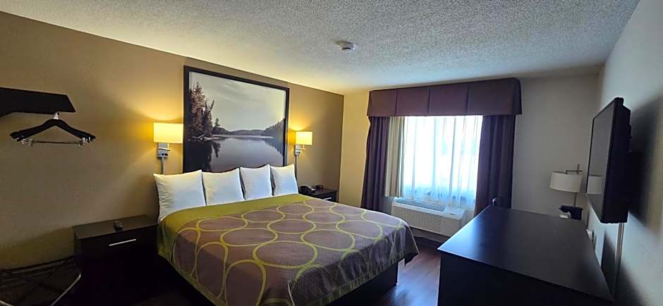 Super 8 by Wyndham Rogers Minnesota