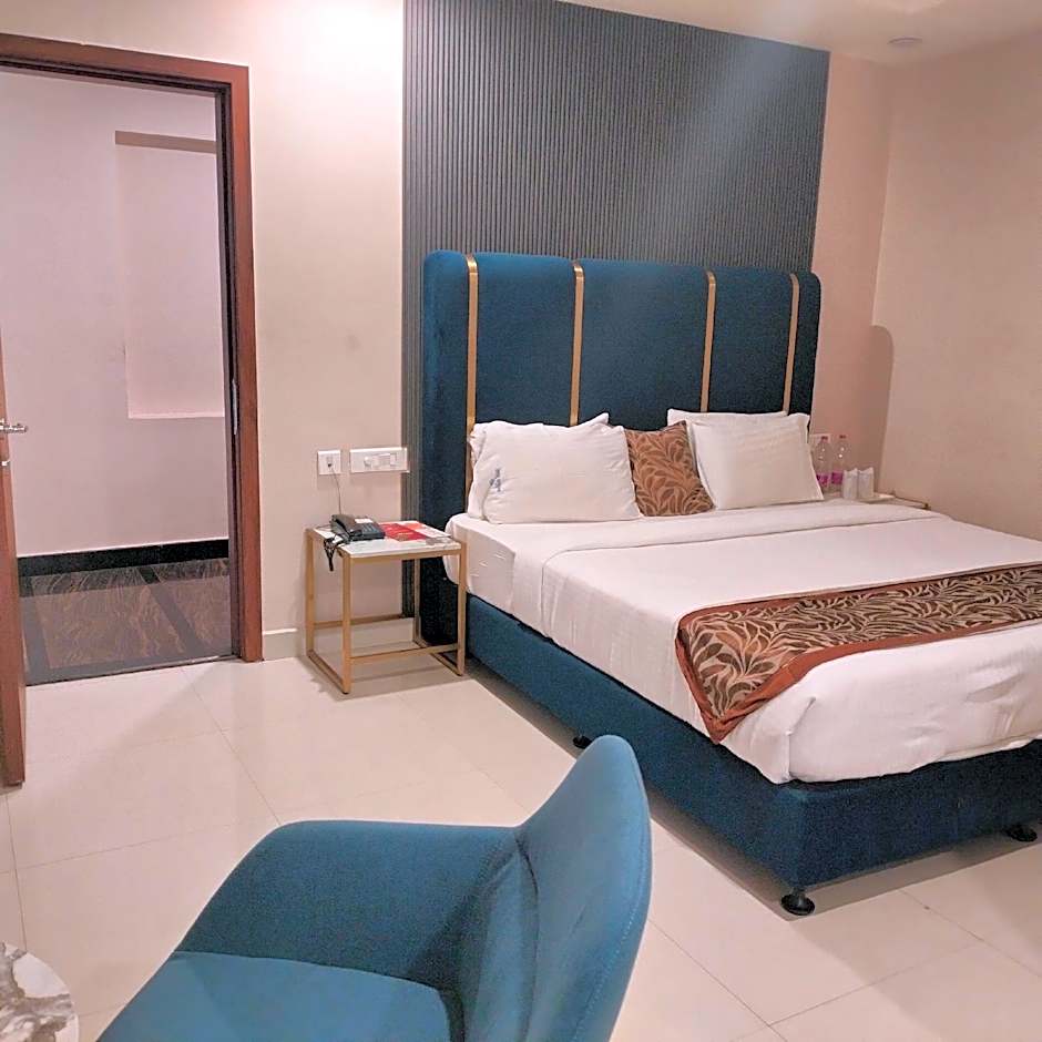 Hotel Shreehari Grand