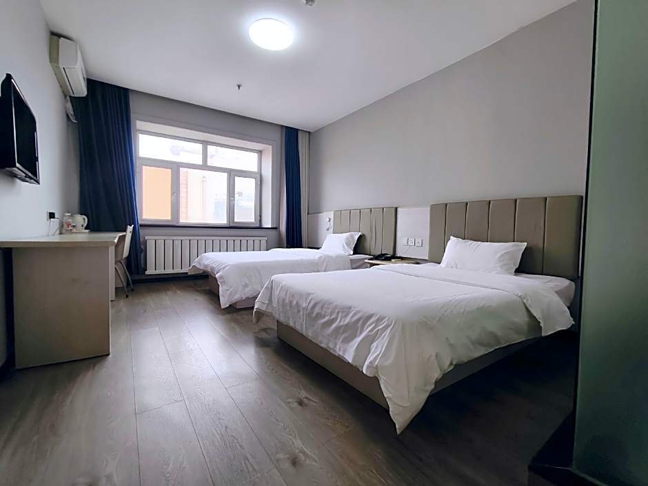 7 Days Inn Jiamusi Xilin Road RT-Mart