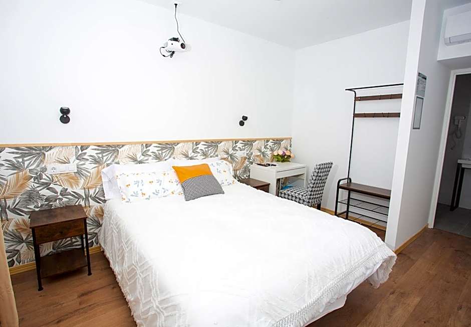 Foto 1 dari 29 — SG ROOMS