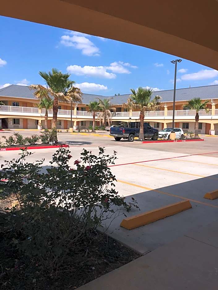 Scottish Inns and Suites Timbercreek