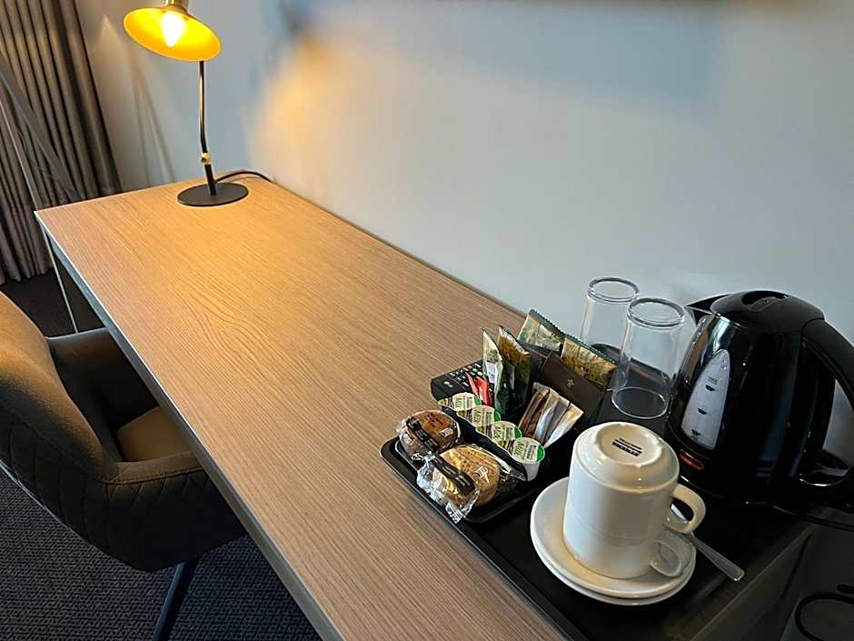 The Essex Golf & Country Club Hotel