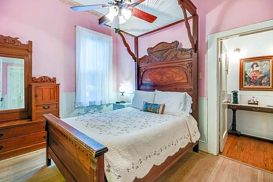 T'Frere's Bed & Breakfast