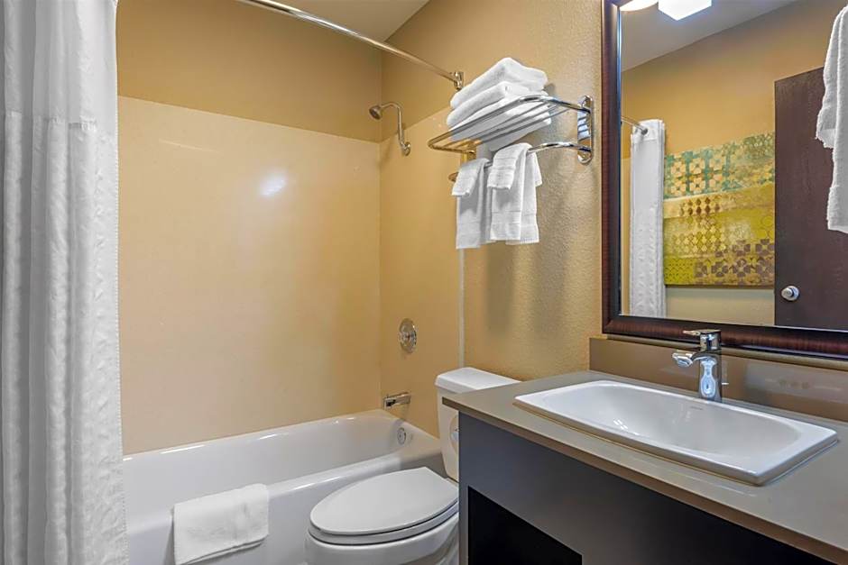 Best Western Long Beach Inn