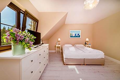 Standard Double Room (2 Adults)