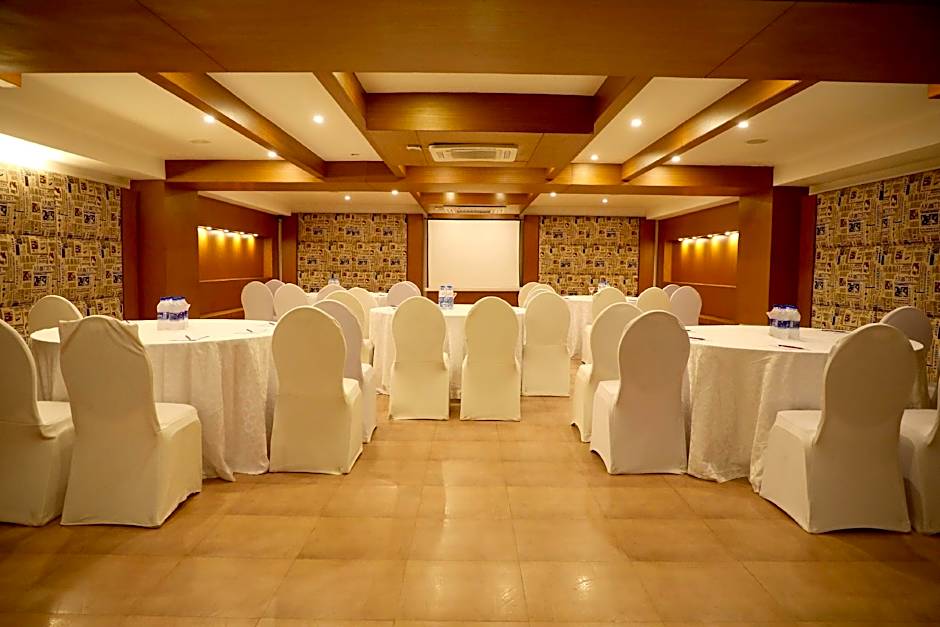 Shravanthi Sarovar Portico