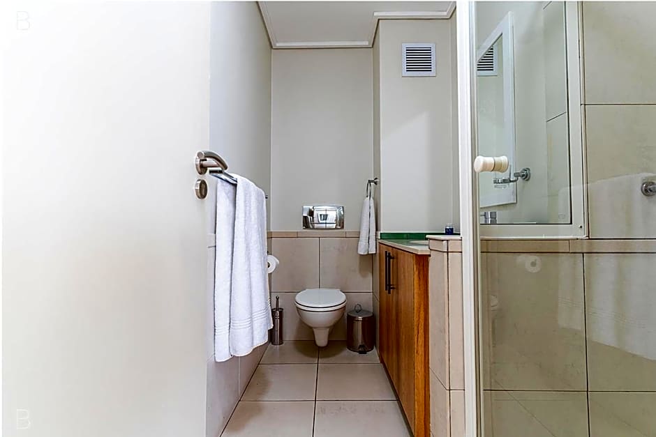 Lagoon Beach Hotel Apartments