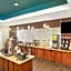 La Quinta Inn & Suites by Wyndham Houston Willowbrook