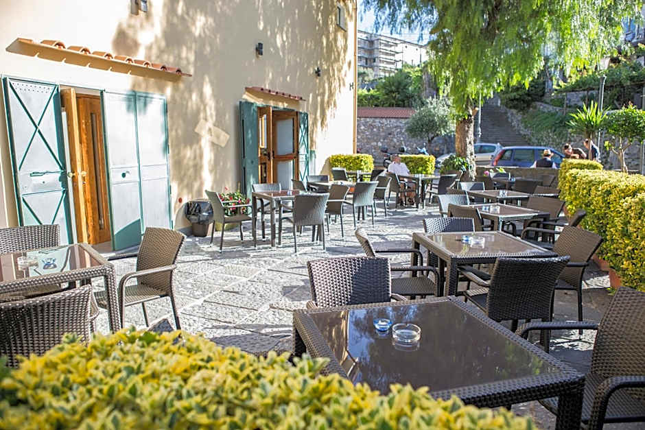 Rianna Rooms & Breakfast