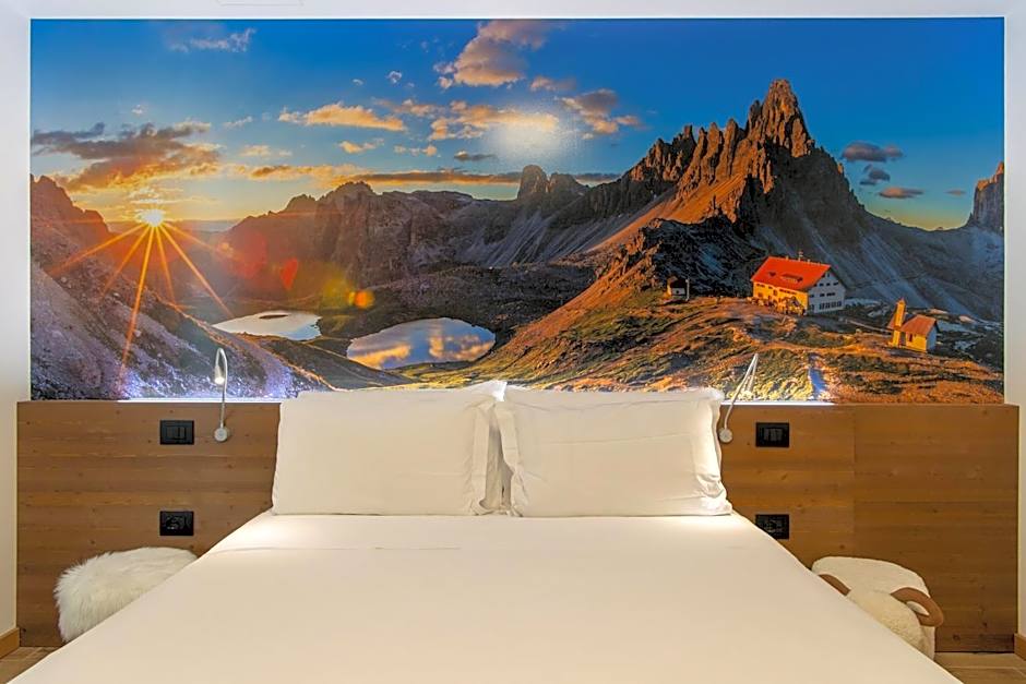 YUGOGO PELLICO 8 Trento Centro