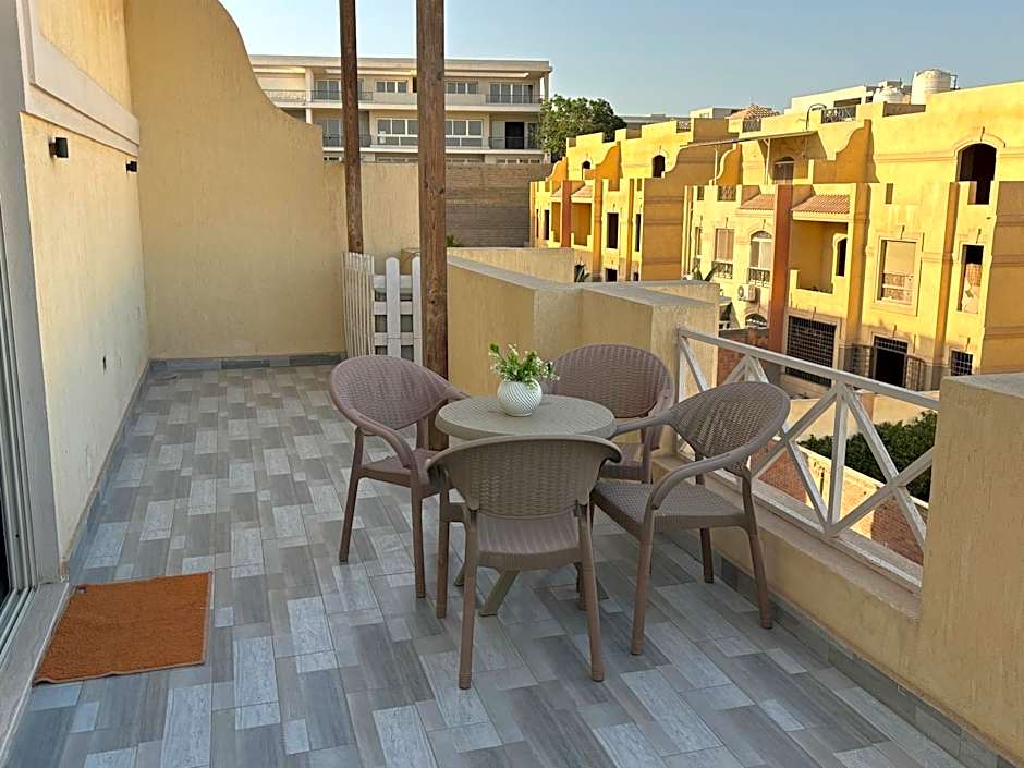 K Boutique Hotel - Pyramids & GEM - Roof