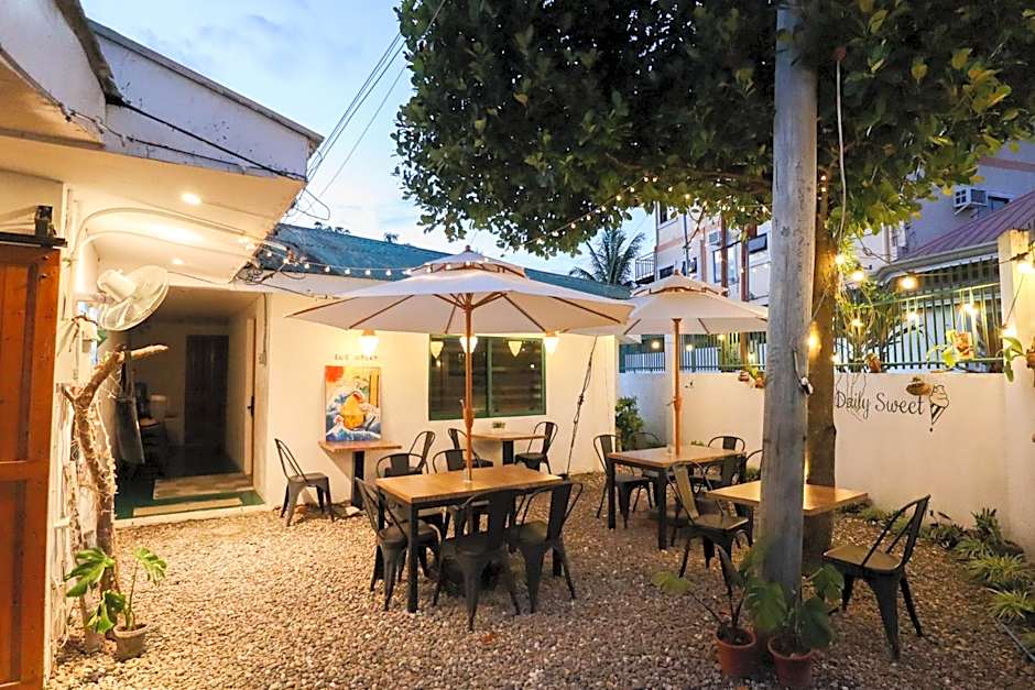 Ocean Breeze Hostel by Daily Sweet