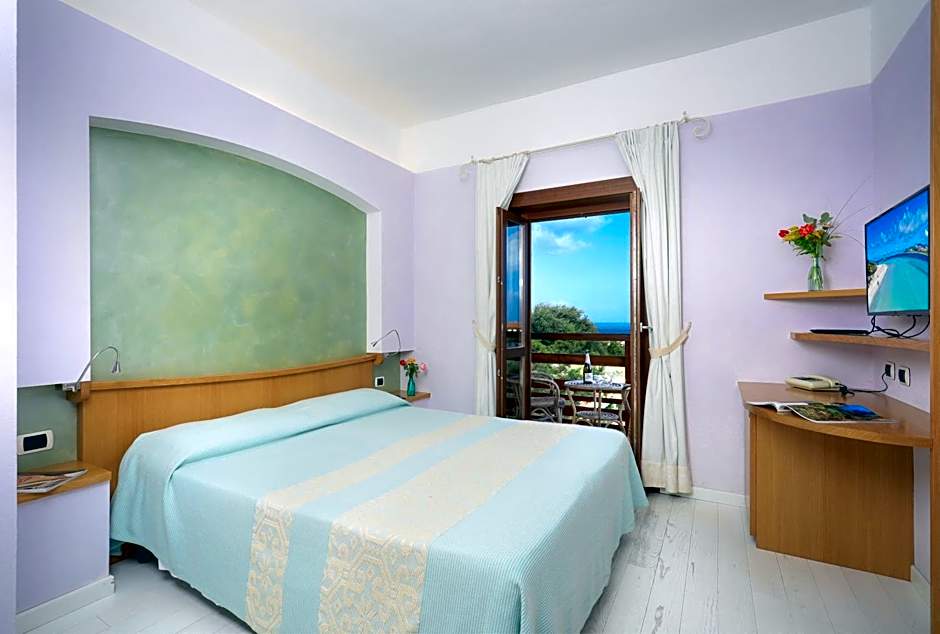 Hotel Cala Reale
