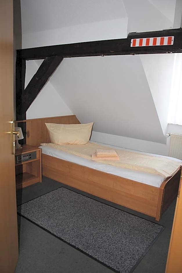 Hotel & Restaurant Aragwi