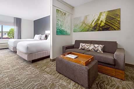Suite with Two Double Beds, Sofa Bed and Adapted Tub - Mobility and Hearing Accessible