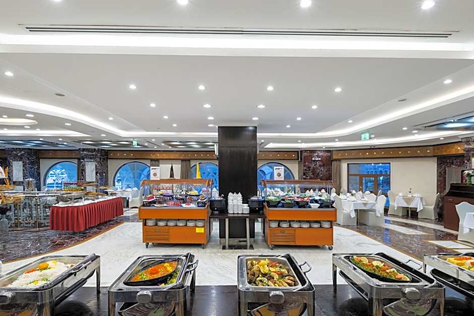 Emaar Al Mektan Hotel