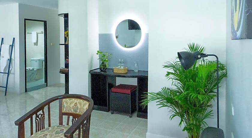 BE Baan Paradise Hotel