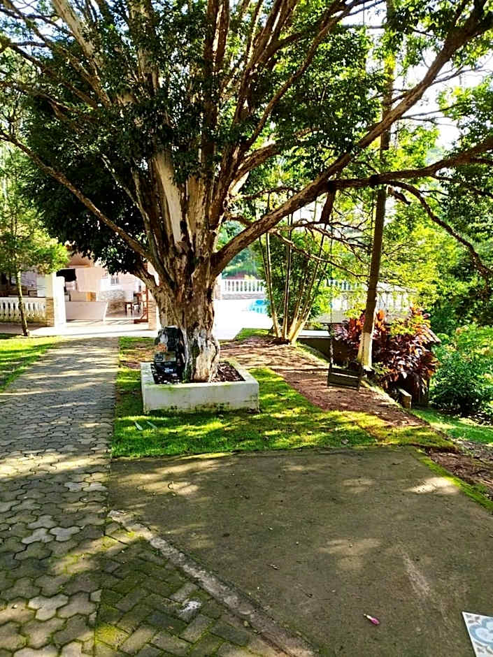 Casa de campo com Wi-Fi, piscina e churrasqueira