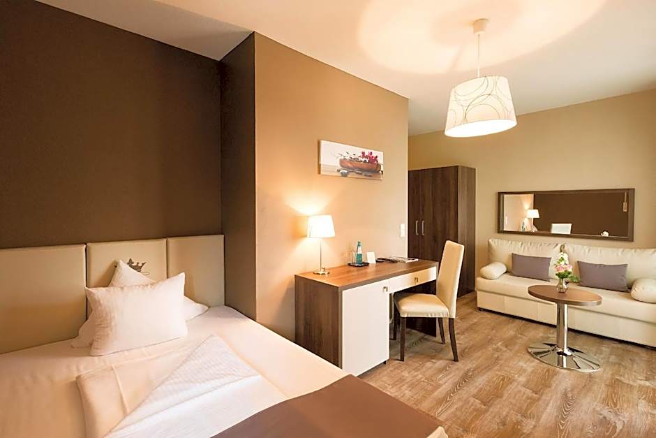 Empress Boutique Hotel