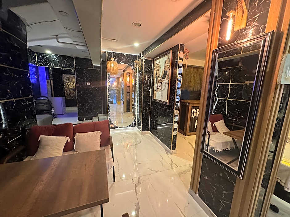 Pera Prince Hotel – Istanbul, TR