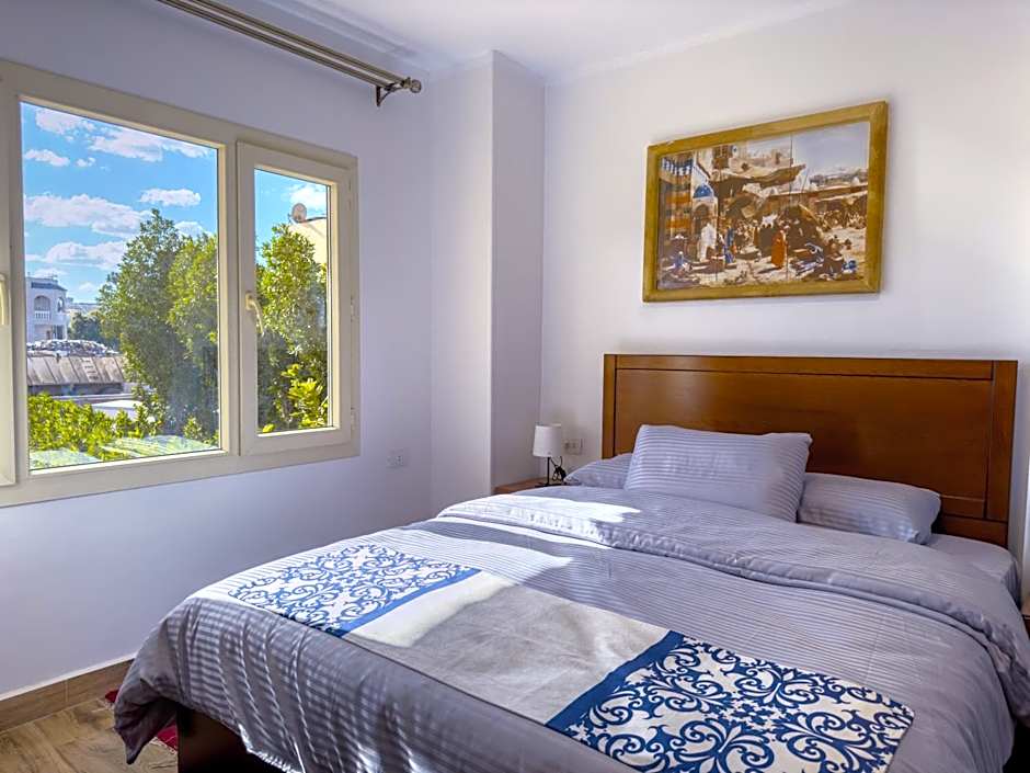 Royal Crown Hotel Giza Pyramids View