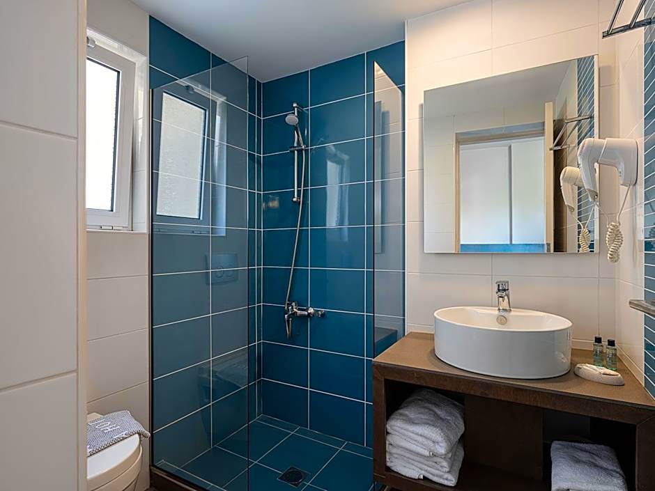 Alexia Beach Hotel