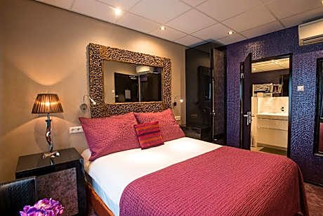 Small Single Room