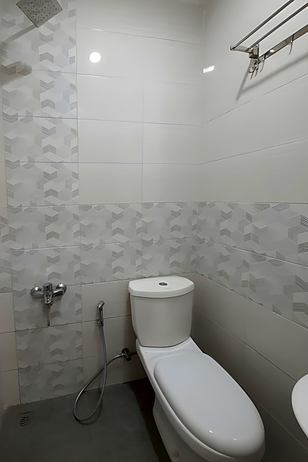 Reddoorz Syariah near Solo Square Mall