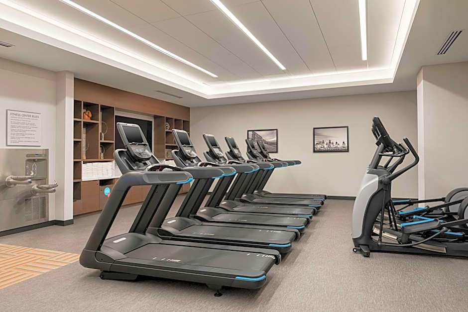 Home2 Suites by Hilton Denver Downtown Convention Center