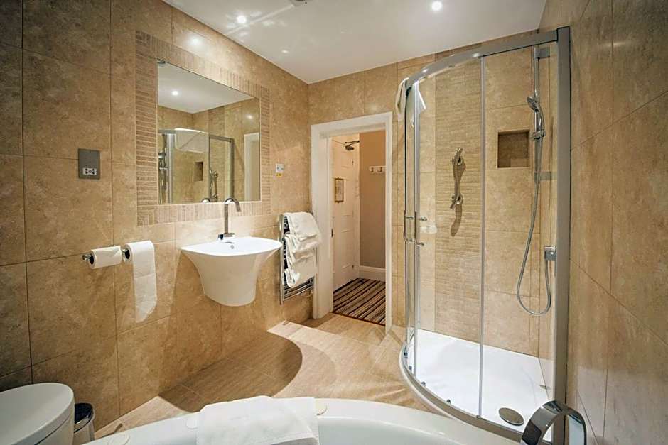 Burlington Hotel, Premier Collection