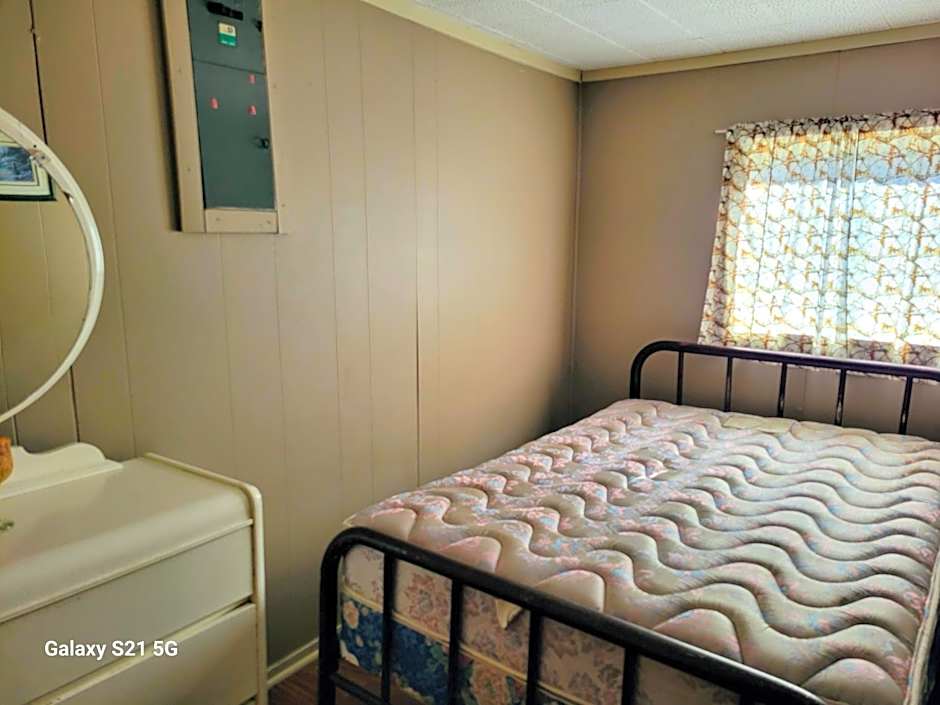 Marble Lake Lodge