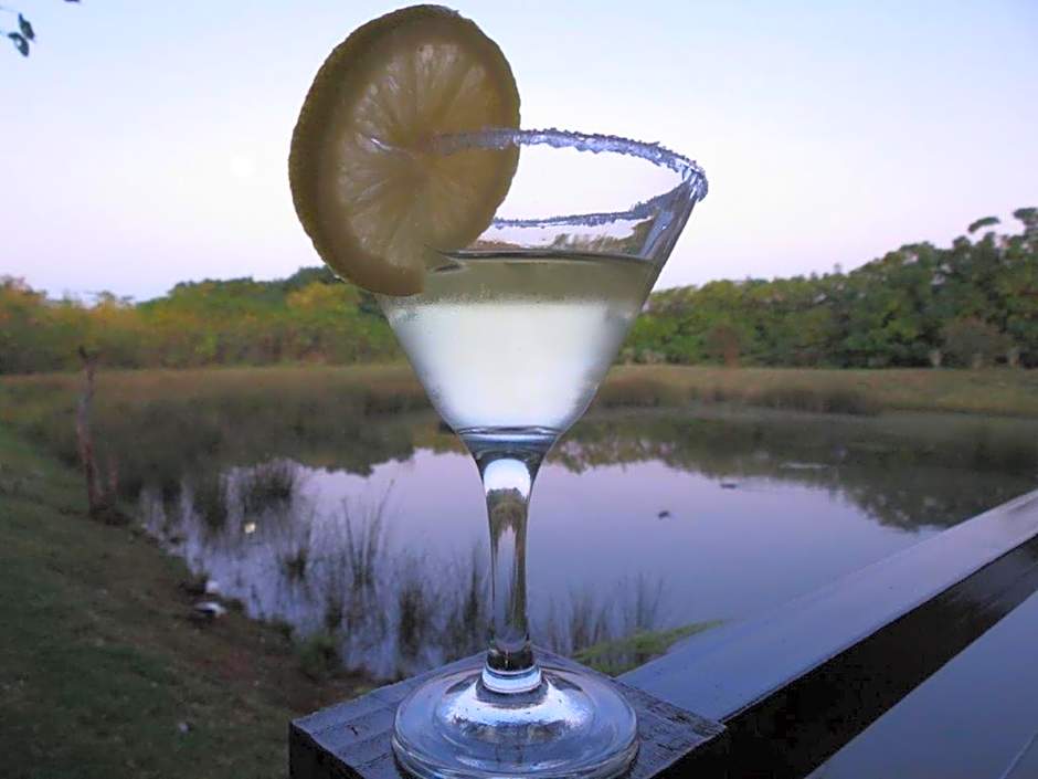 Guinea Feather Country Lodge & Spa