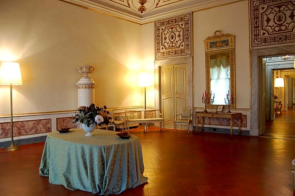 Palazzo Tucci Residenza d'epoca