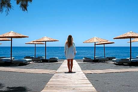 Black Rose Beach Suites