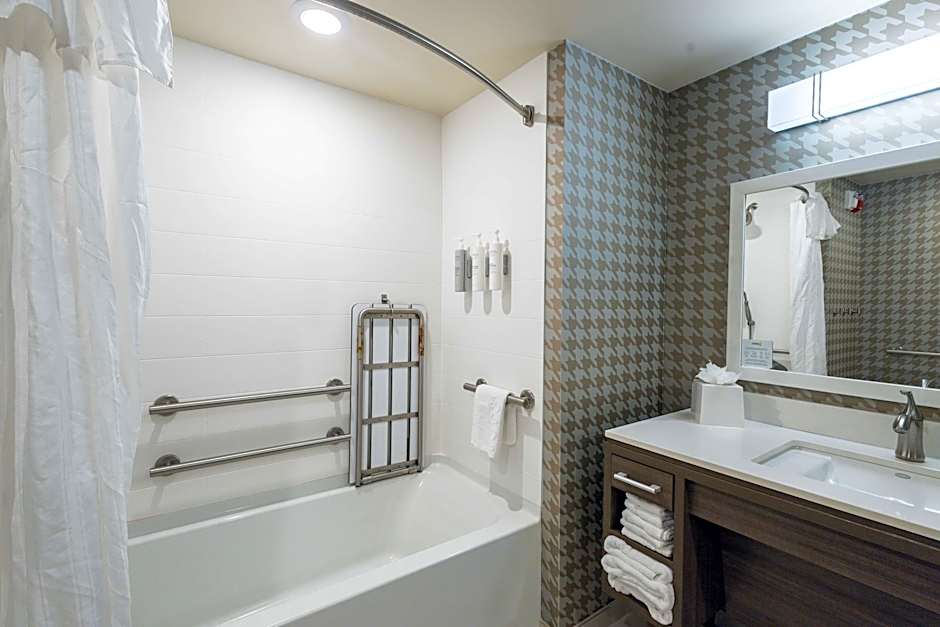 Photo 1 of 1 of 1 King Bed Suite