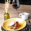 Le Boeuf Couronné - Hôtel & Restaurant Chartres- Logis Hotels