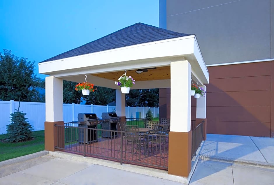 Candlewood Suites Dickinson By IHG