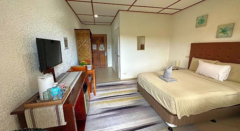 Sunshine Village Panglao