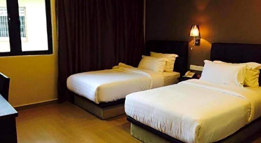Gl Hotel
