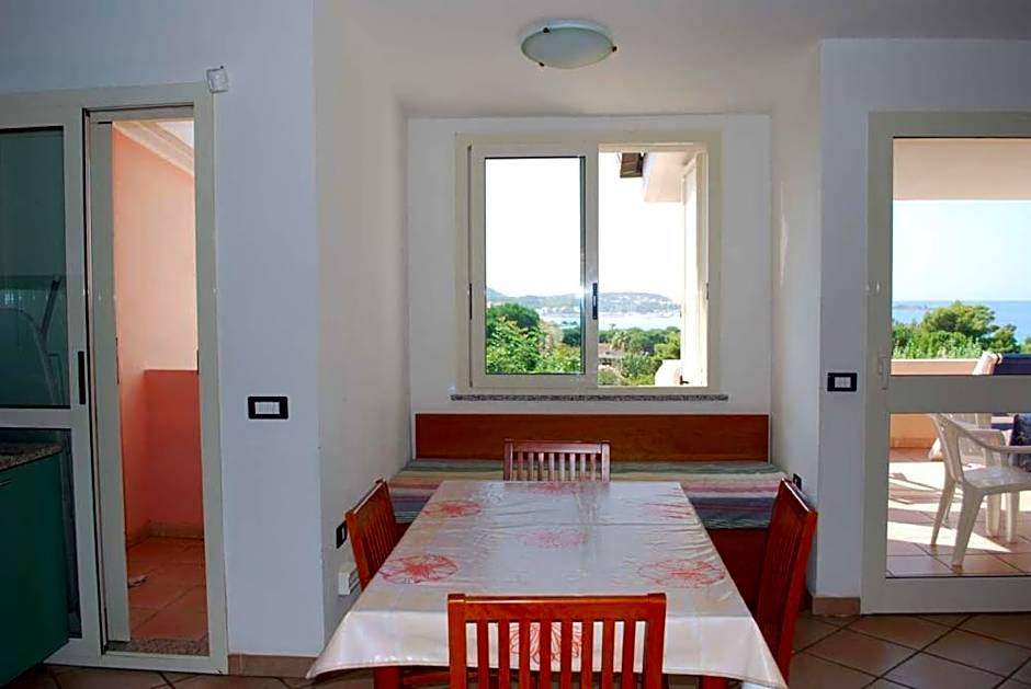 Photo 1 of 8 of 1 Bedroom Apartment, Sea View