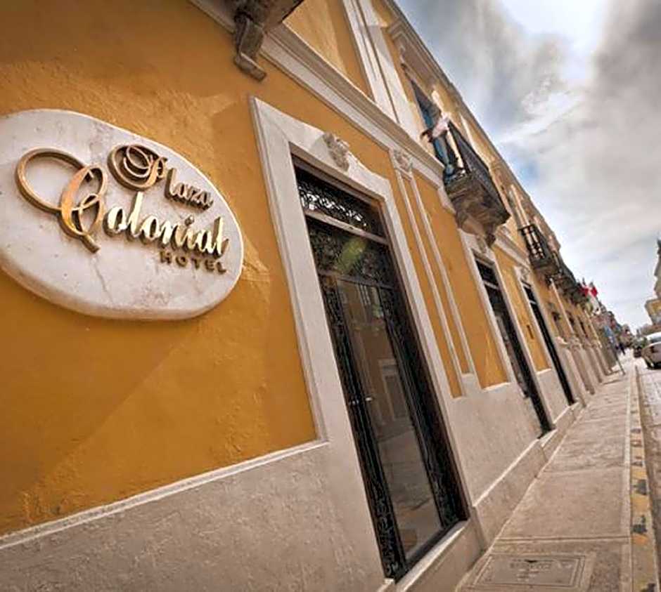 Hotel Plaza Colonial