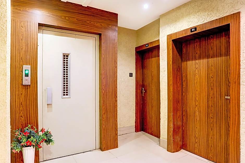 Super Hotel O MP Nagar Near Rachna Tower