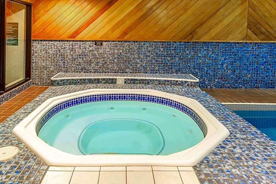 Super 8 by Wyndham Campbellton NB