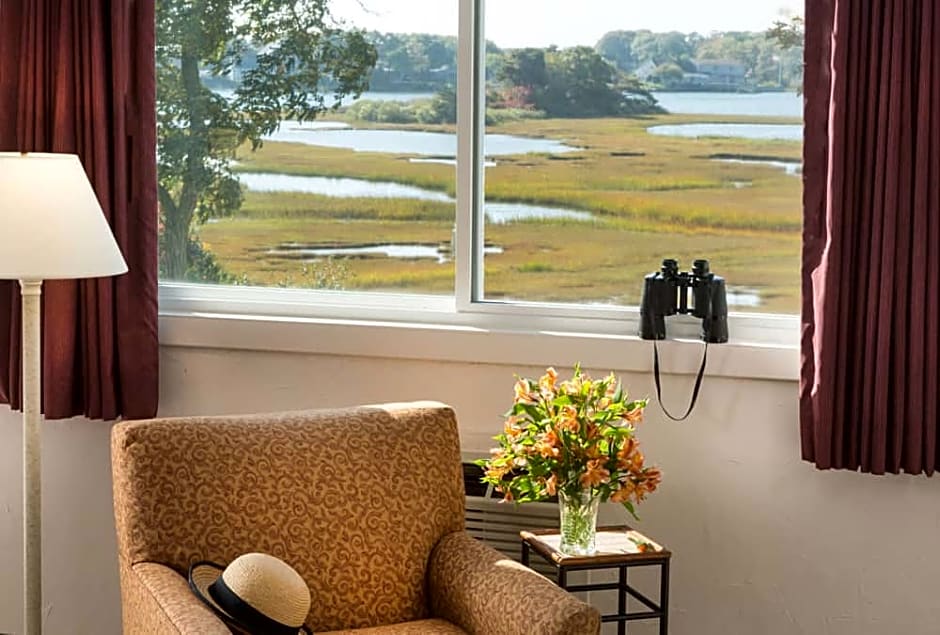 Bayside Resort Hotel