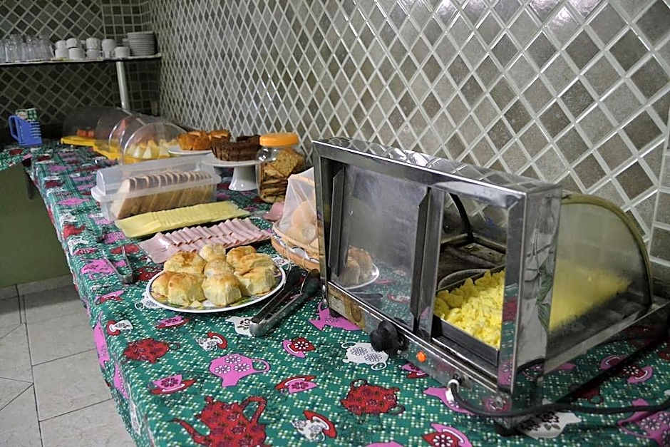 POUSADA PORTO TROPICAL